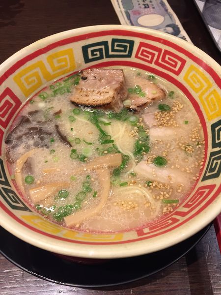 「九州じゃんがら 角肉」@東京じゃんがら ecute上野店の写真