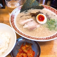 駅前豚骨ラーメン ニネンヤの画像
