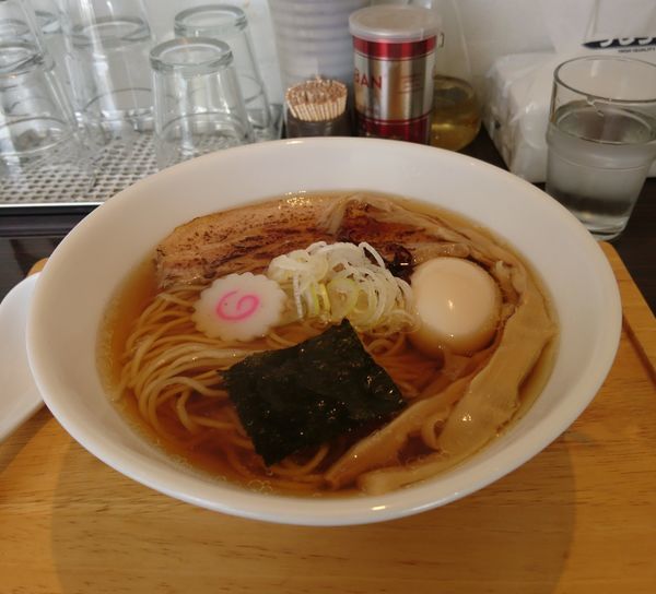 「にぼしそば 味玉」@中華そば・もりそば 順風の写真