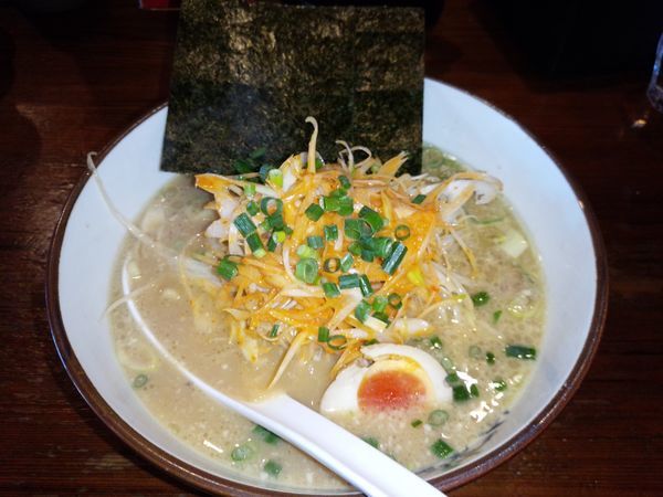 「ねぎ塩ラーメン」@究極ラーメン 横濱家 小平店の写真