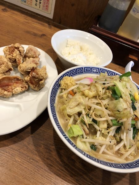 「タンカラ&ライス」@東京タンメン トナリ 大宮店の写真