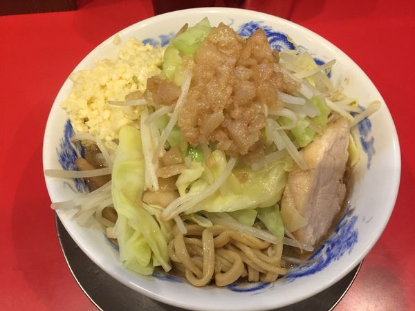 「ラーメン(並盛  ニンニクアブラ)¥700」@ジャンクガレッジ 大宮駅前店の写真