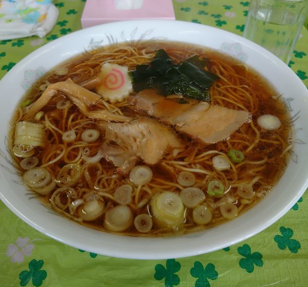 「支那そば 大盛り」@食堂 見晴亭の写真