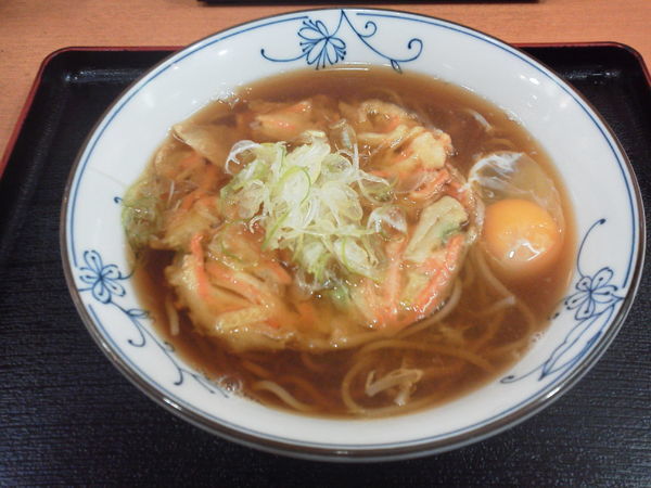 「かき揚げ天玉そば 490円」@越後そば 浅草橋店の写真