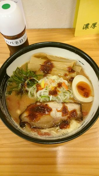 「ハバネロトマみそラーメン  850円」@濃厚ラーメン じゅんの写真