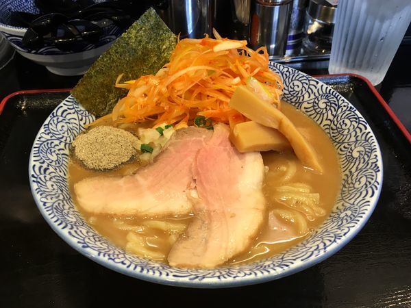 「辛ネギ濃厚らーめん」@つけ麺 凌駕の写真