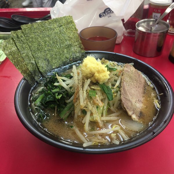 「ラーメン中盛 野菜畑」@武蔵家直系 ぼうそう家の写真