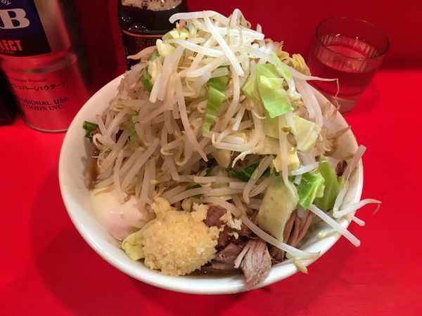 「全部入り(ニンニク)」@ラーメン二郎 府中店の写真