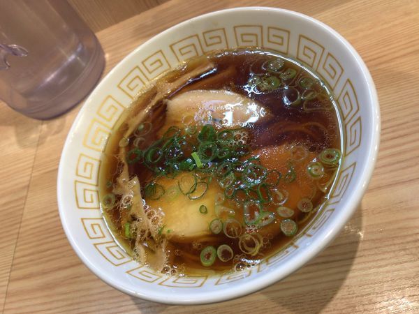 「醤油らぁ麺」@中村麺三郎商店の写真