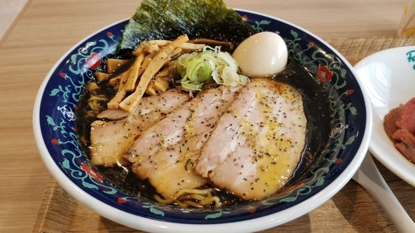 「特製松本ブラック中華そば　大盛無料」@凌駕IDEA イオンモール松本店の写真