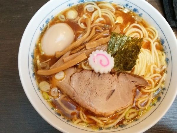 「半熟玉子ラーメン（並）」@東池袋大勝軒 南池袋店の写真
