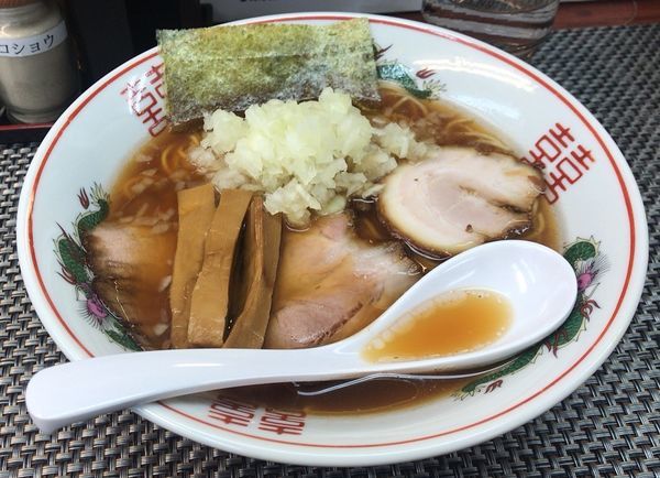 「睡蓮式無化調八王子ら～麺(100食限定)玉ネギ増し」@麺や 睡蓮の写真
