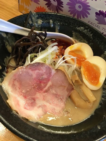 「みそラーメン麺半分(800円)+味玉(100円)」@miso style となみの写真