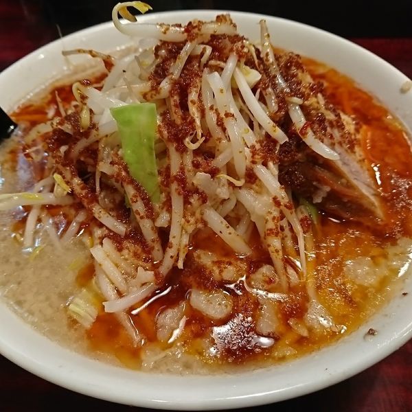 「ミニ650えん 赤50えん」@ゴリラーメンの写真
