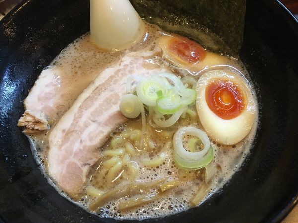 「味玉ラーメン800円」@ラーメン長山の写真