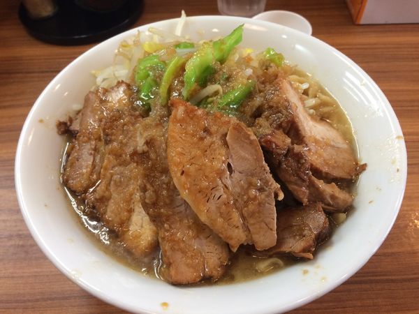 「まるそば 麺300g 豚増し」@麺家ひまりの写真