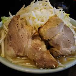 とんこつ野菜ラーメン￥680＋野菜増し￥0