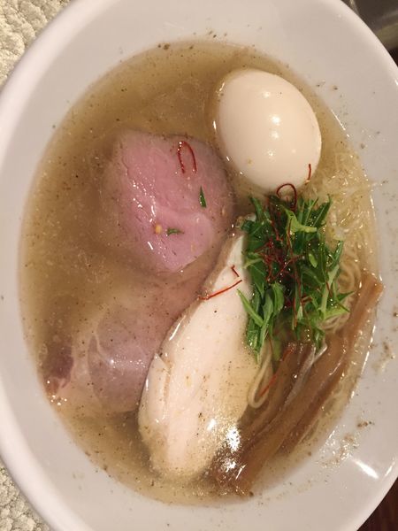 「鳥塩味玉ラーメン」@がふうあんの写真