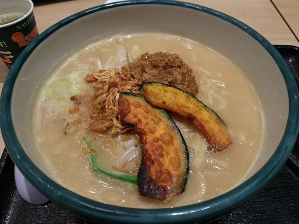 「甲州味噌らーめん」@蔵出し味噌 麺場 田所商店 談合坂サービスエリア店の写真