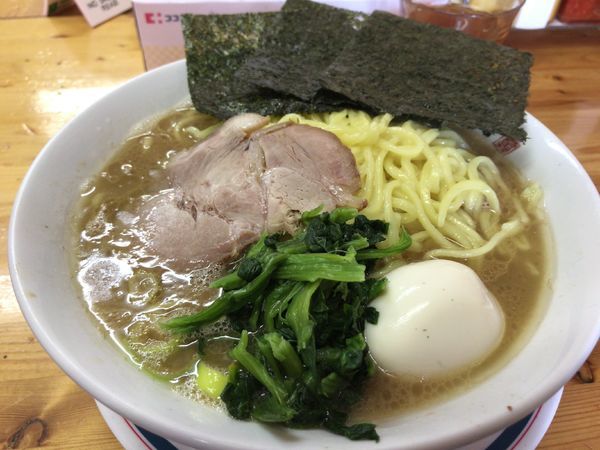 「味玉ラーメン 大盛」@横浜家系ラーメン 武蔵境つばさ家の写真