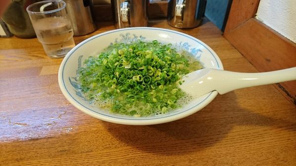 「ねぎラーメン　＠７２０円」@博多ラーメン ばりこて 都立家政店の写真