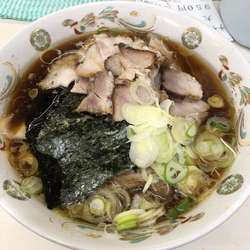 青島チャーシュー大盛り