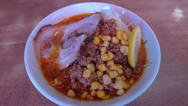 「火山らぁめん　900円」@旭川らぁめん としまるの写真