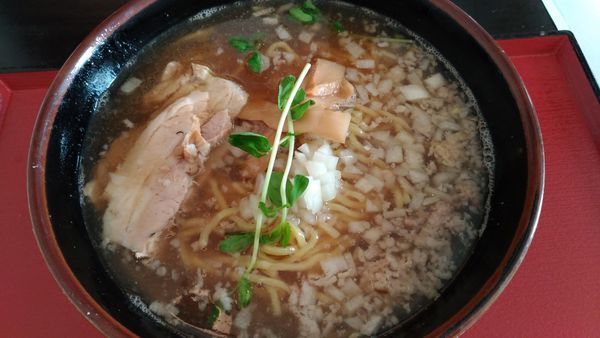 「燕三条系濃厚煮干しラーメン」@ラーメンハウスにぼ兄弟の写真