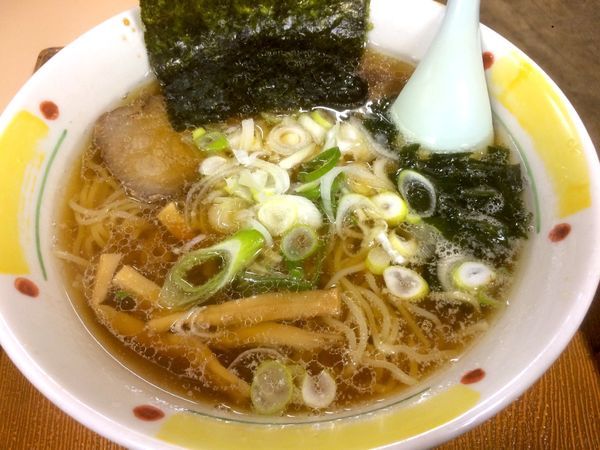 「正油らーめん（550円）」@らーめん どう楽 田彦店の写真