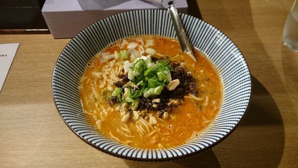 「特製担々麺」@麺屋 椿丸の写真