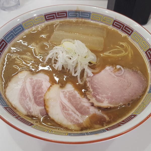 「煮干鰮豚骨らーめん ￥750」@煮干鰮豚骨らーめん 嘉饌の写真