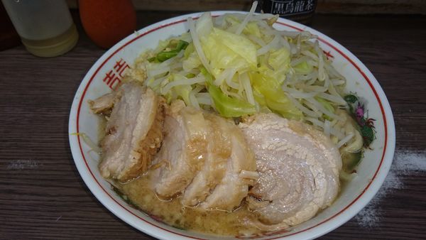 「小ぶた ニンニク」@ラーメン二郎 横浜関内店の写真