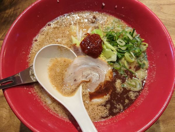 「【冬季限定】味噌赤丸」@博多一風堂 上野広小路店の写真