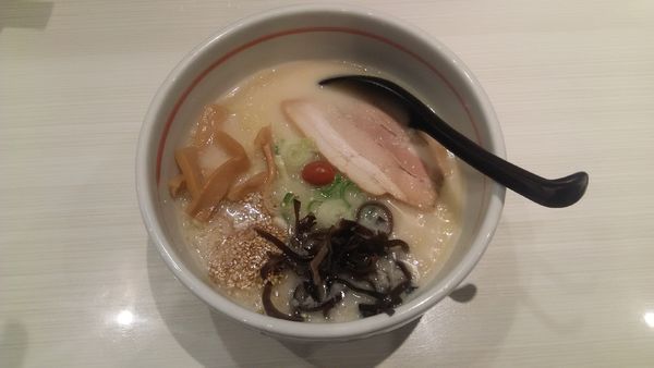 「ラーメン」@らあ麺ダイニング偽セバ成ル。KAKERUの写真