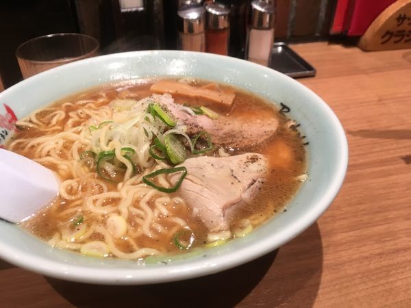 「醤油ラーメン」@梅光軒 新千歳空港店の写真
