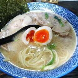 味玉チャーシューメン