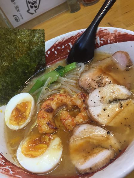 「海のらーめん 塩」@旭川ラーメン 好の写真