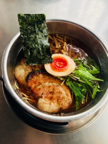 「炙りチャーシューらーめん(醤油.淡麗)」@ZUND-BARの写真