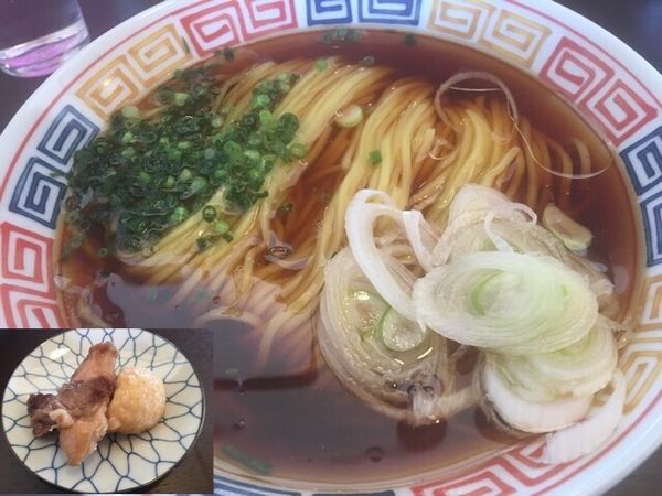 「昭和の素ラーメン450円」@拉麺 時代遅れの写真