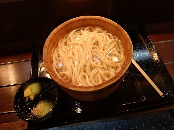「釜揚げうどん(大盛)390円】→190円」@丸亀製麺 イーサイト高崎店の写真
