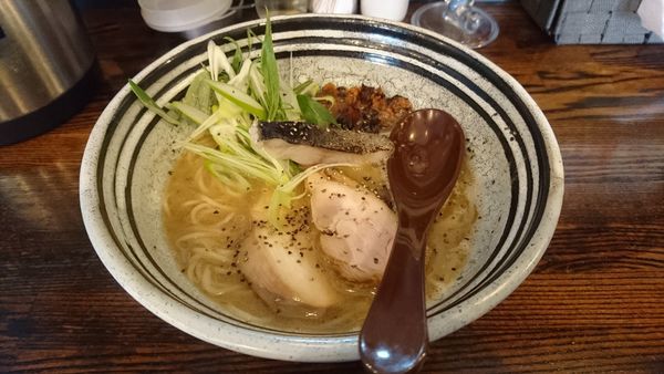 「【限定】銀鱈鶏白湯」@麺場voyageの写真