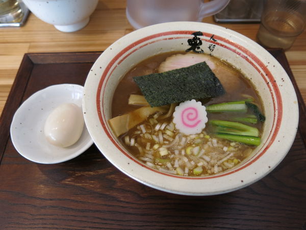 「らーめん(小)+味付玉子：780円+100円」@人形町 兎屋の写真