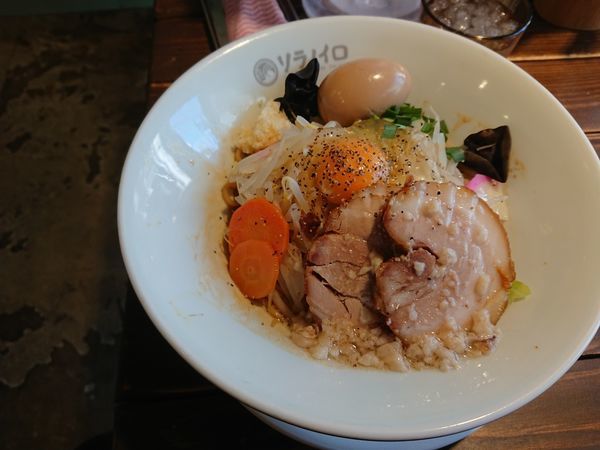 「汁なしベジ郎　C　味玉」@ソラノイロ Factory & Labo 浅草橋の写真