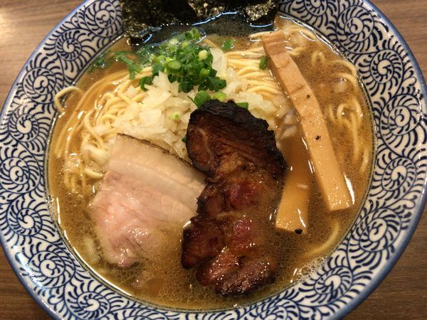 「極上煮干しそば(中盛り)」@煮干しつけ麺 宮元の写真