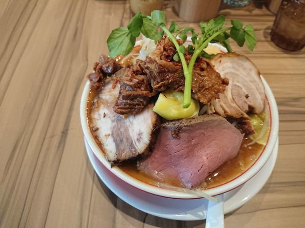 「マタ郎野菜マシニンニク脂　1200円」@ソラノイロ Factory & Labo 浅草橋の写真