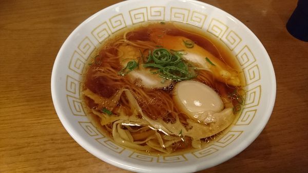 「味玉醤油らぁ麺・・850円」@中村麺三郎商店の写真