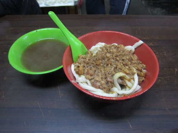 「雙醤麺」@老牌牛肉拉麺大王の写真