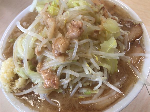「小ラーメン(ヤサイニンニクアブラ)」@ラーメン二郎 京成大久保店の写真