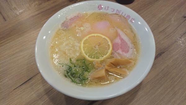「【金土限定】鶏白湯そば 780円 + ローストポーク丼」@はつがい商店の写真
