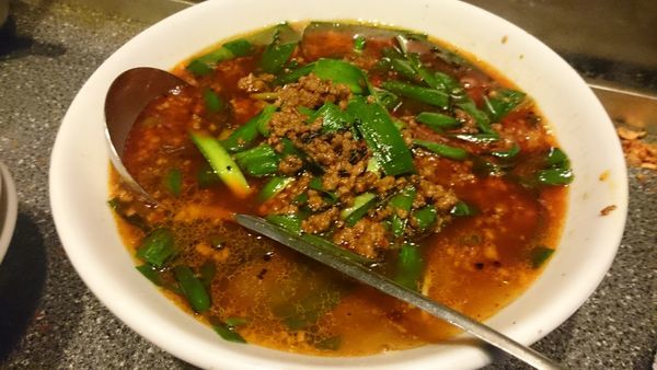 「ニラそば（1,200円）」@鉄板中華 青山シャンウェイの写真